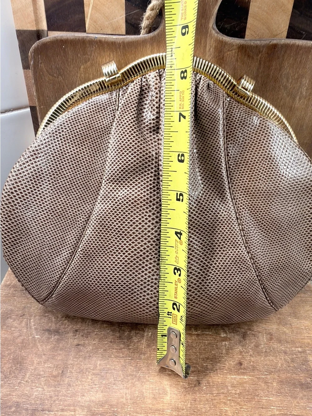 Vintage Judith Leiber Karung Lizard Leather Kiss Lock Hobo Shoulder Bag Italy